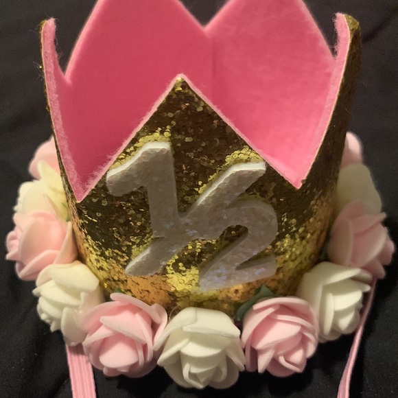 Baby 1/2 Month Birthday Tutu w/ Matching Crown - Picture 4 of 4